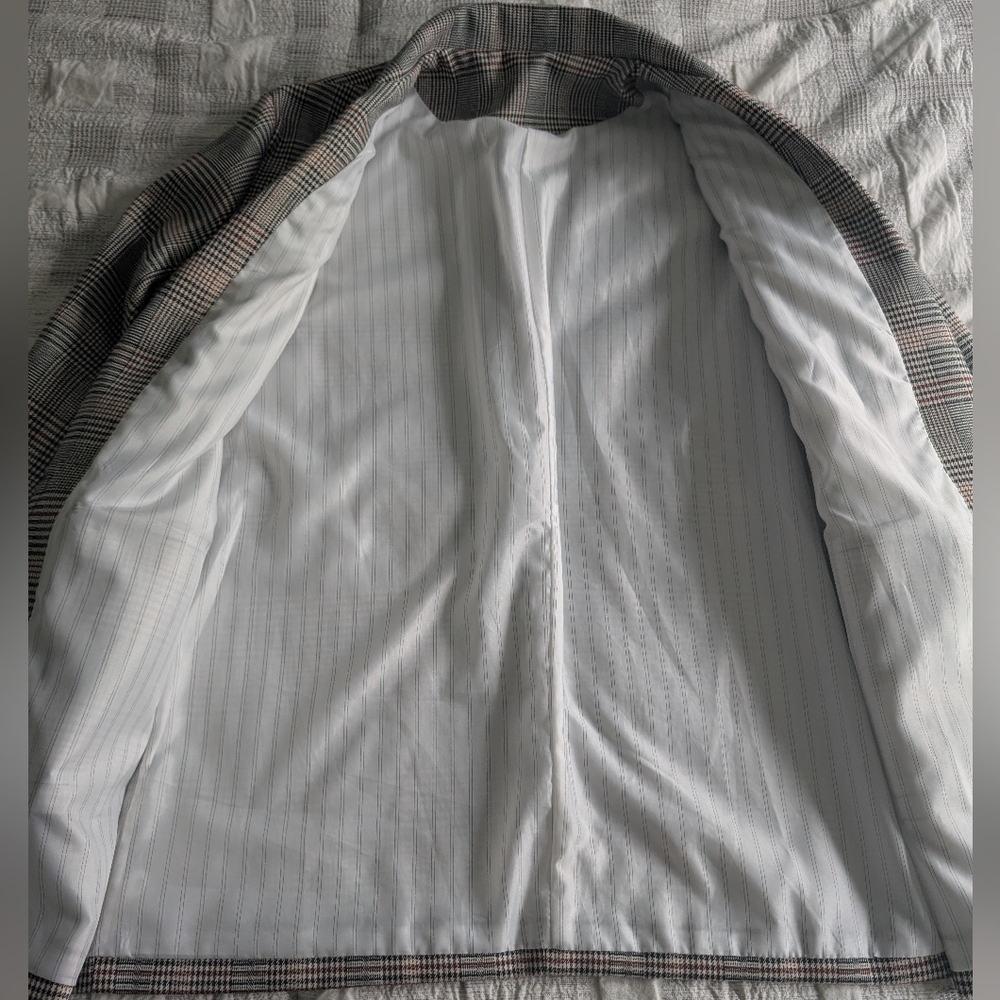 Oversized Blazer - Picture 3 of 4
